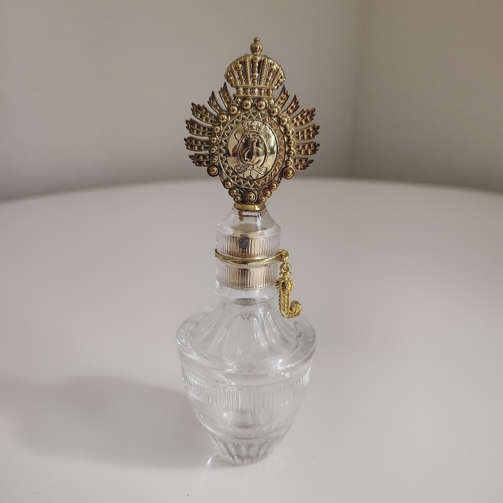 Elegant Juicy Couture Gold and Clear Glass Perfume Bottle EMPTY
